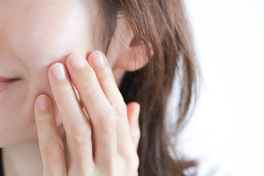 毛穴の開きを改善する方法とは?