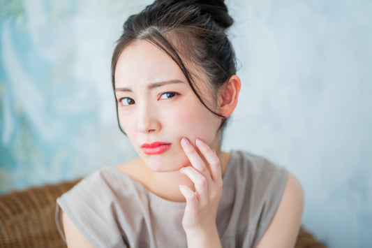 その毛穴、どうやって閉じる?毛穴が開いてきたら行う4つの習慣!