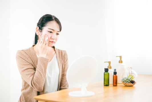 脂性肌さん必見!過剰皮脂と毛穴トラブルの正しい対処法